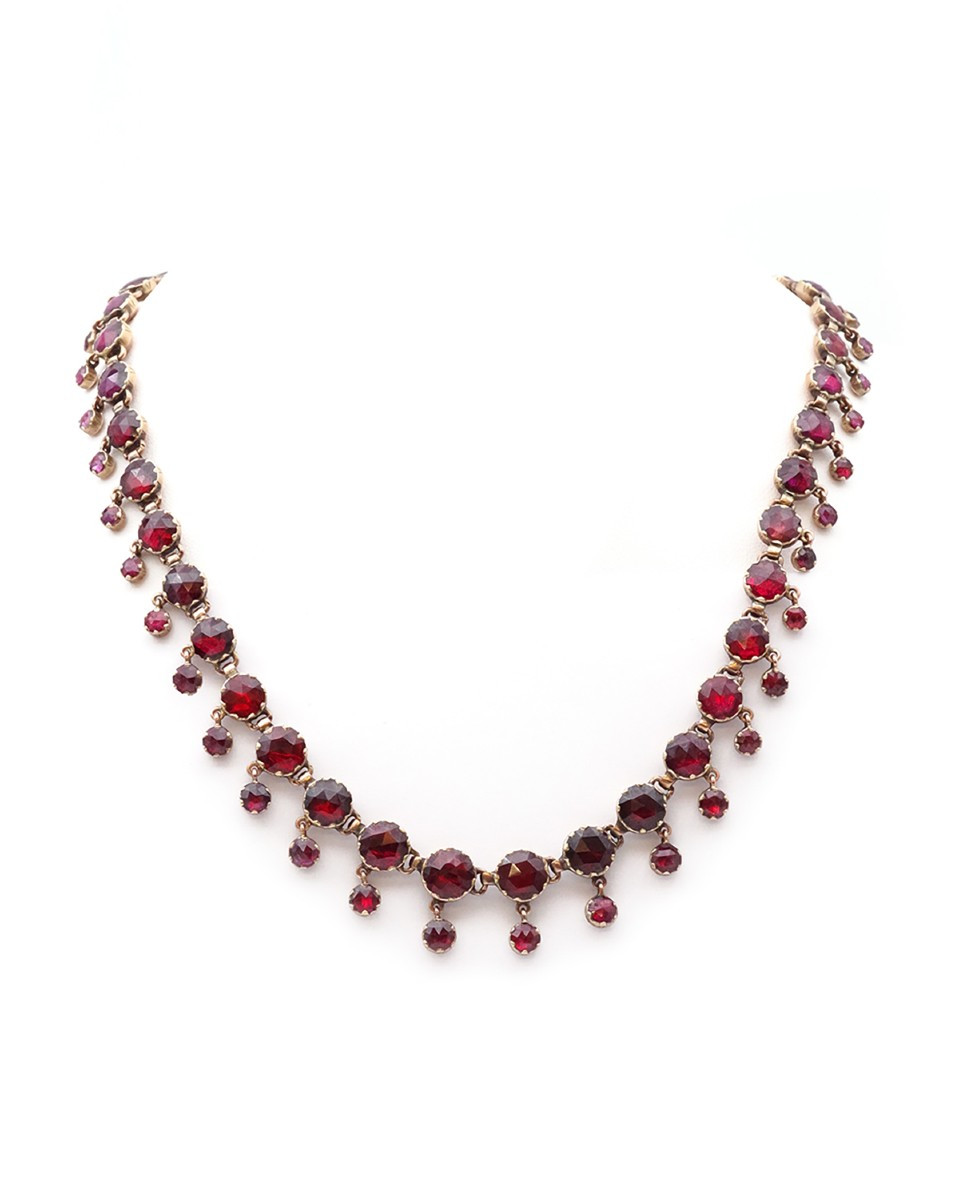 Rare collier draperie grenats de perpignan en or 18 karats, bijou régional français