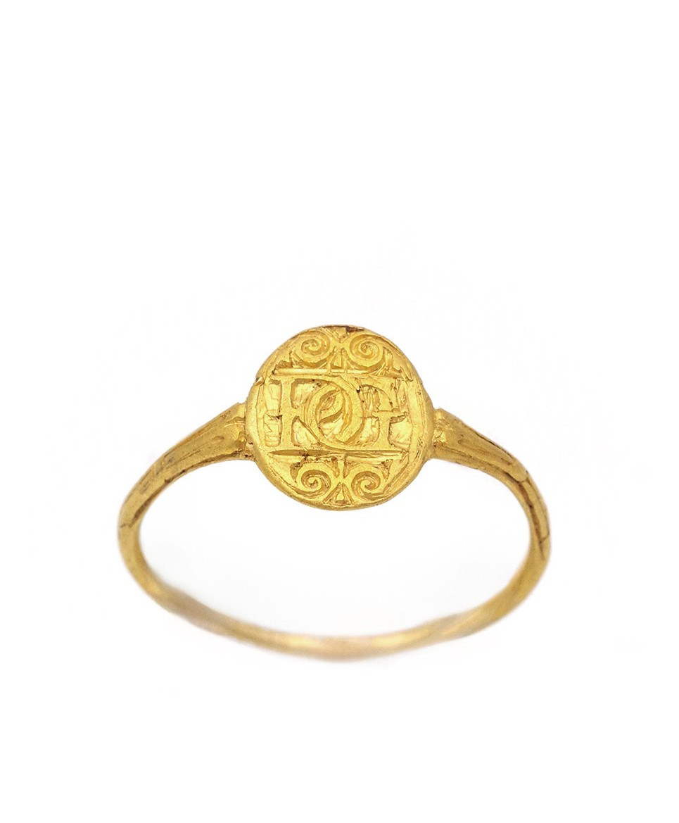 Bague Renaissance monogramme DPRG en or mat 22 karats 