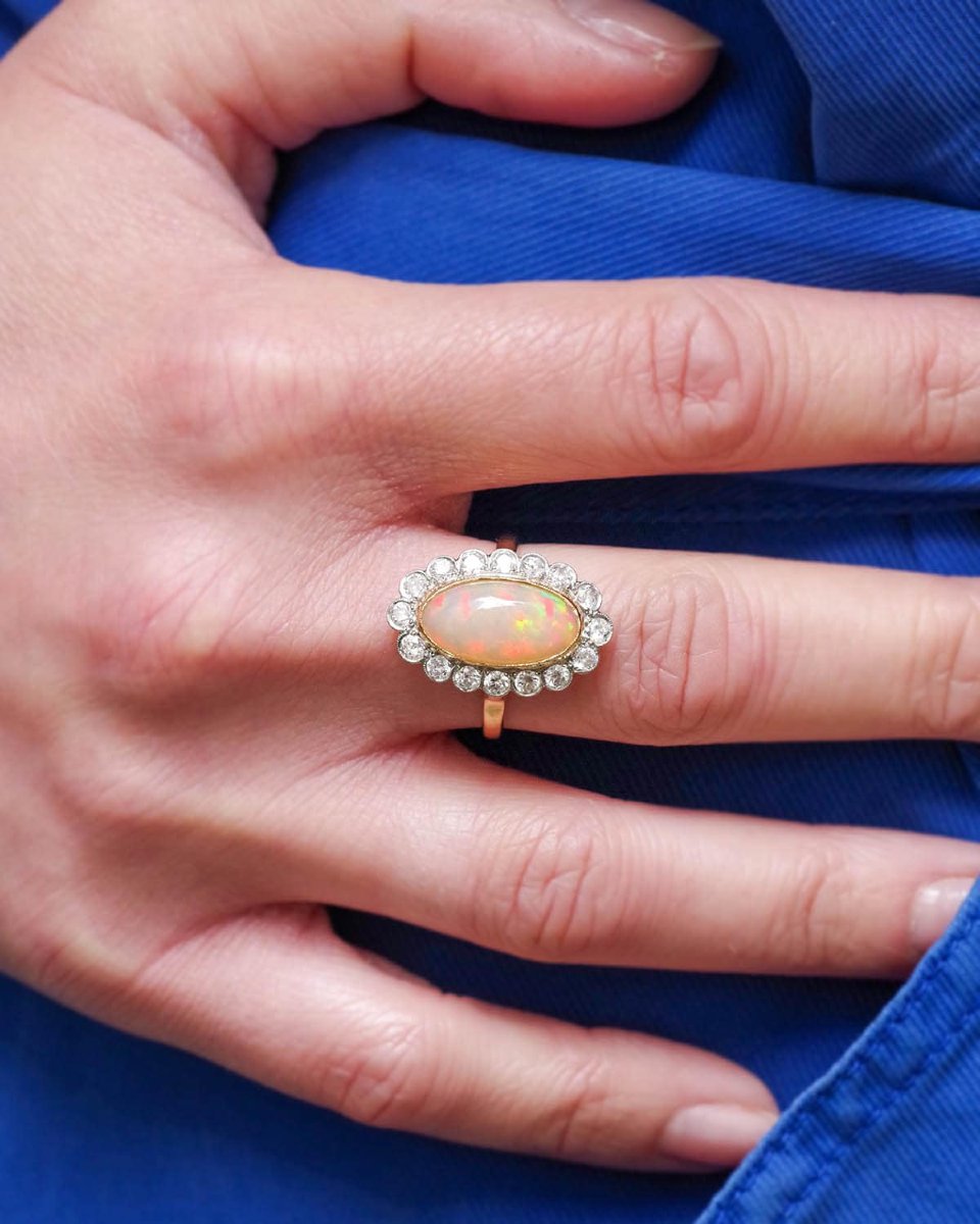 French Belle Epoque Opal Diamond Cluster Ring In 18k Gold And Platinum-photo-2