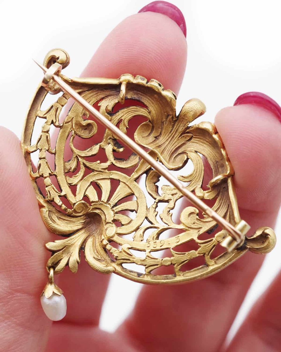 Broche transformable néogothique en or 18k, perle fine-photo-1