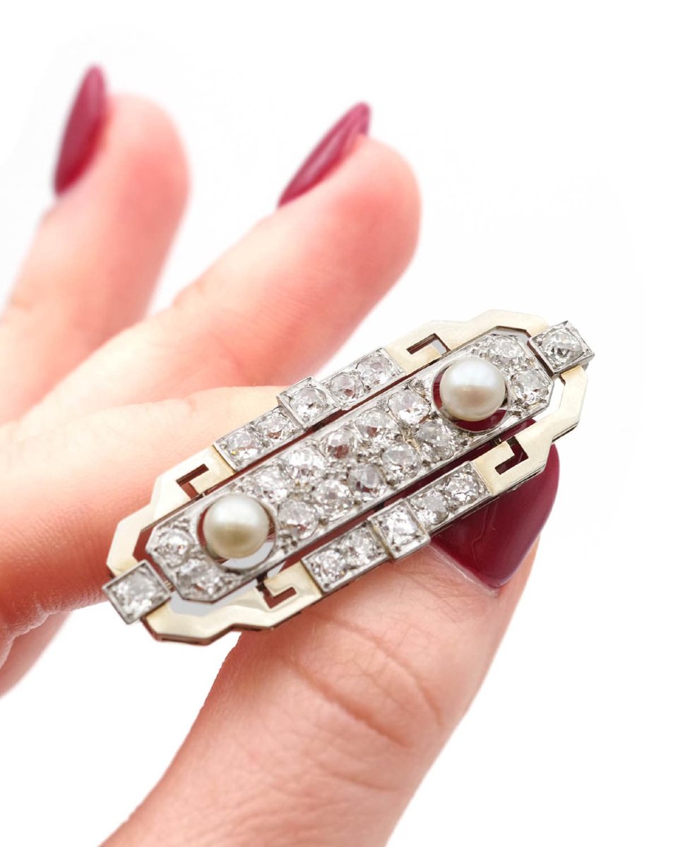Art Deco Diamond And Pearl Brooch In 18k White Gold -photo-4