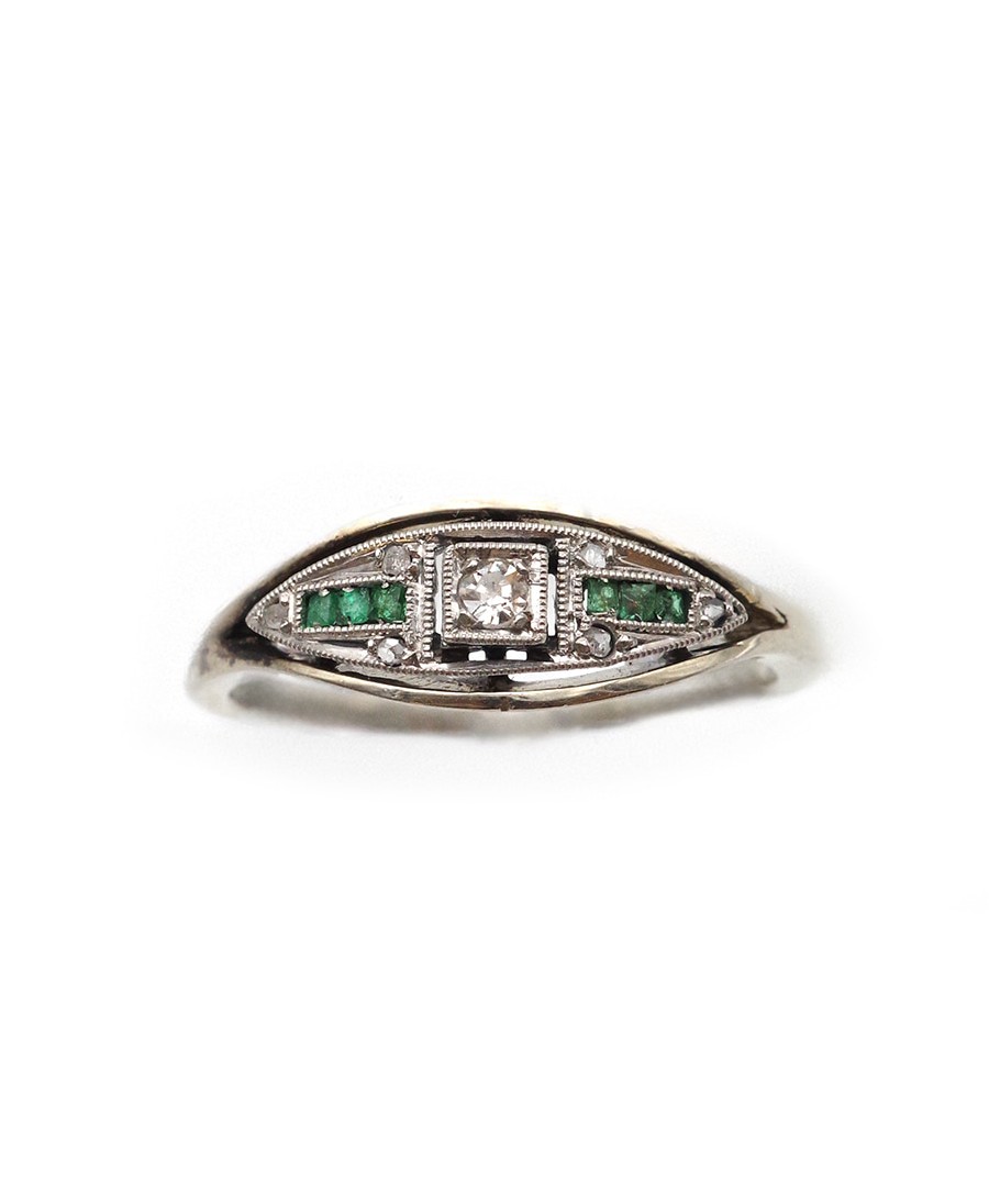 Art Deco Emerald Band Ring In 18 Karat Gold And Platinum 