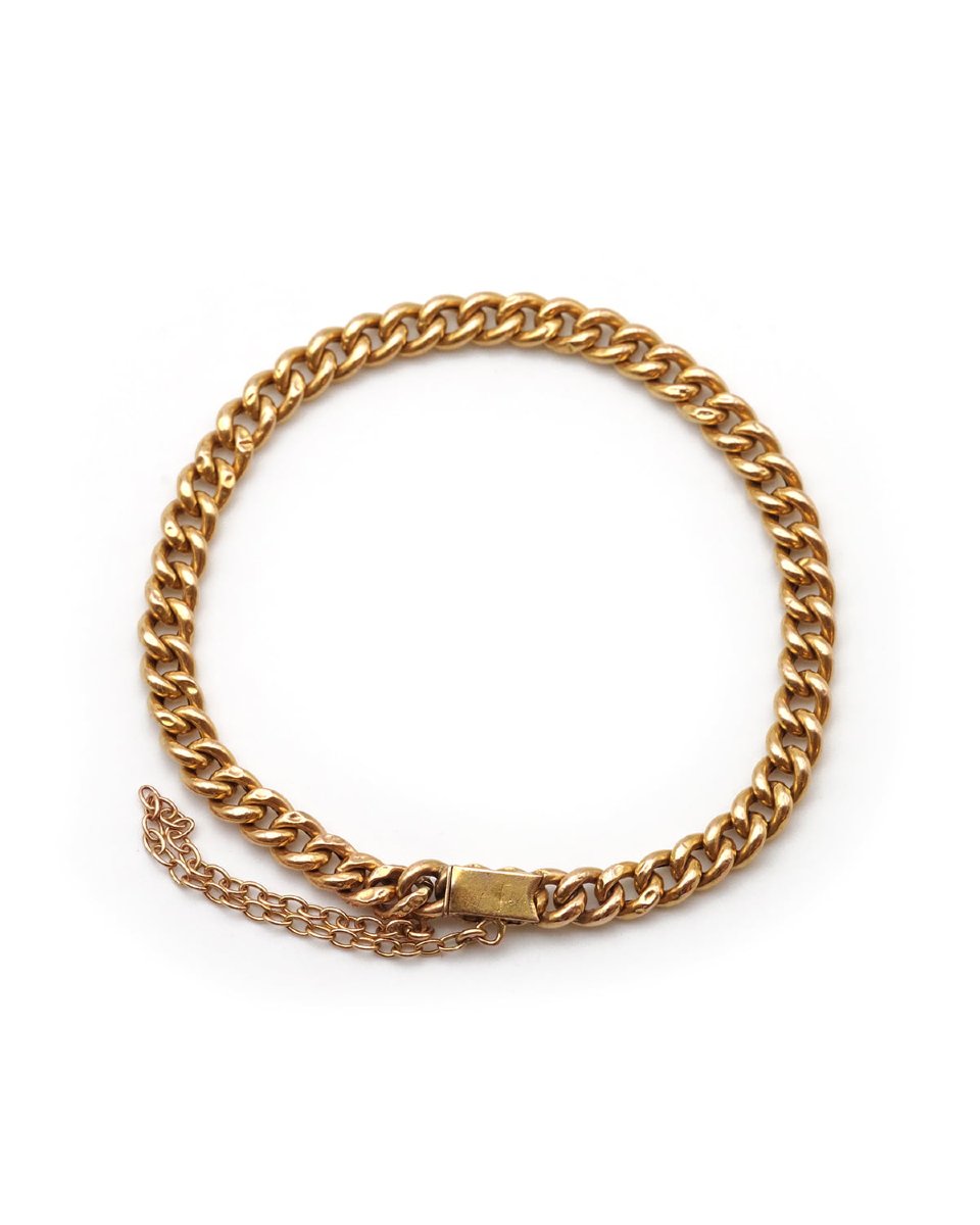 Antique Curb Chain Bracelet In 18 Karat Hollow Gold-photo-3