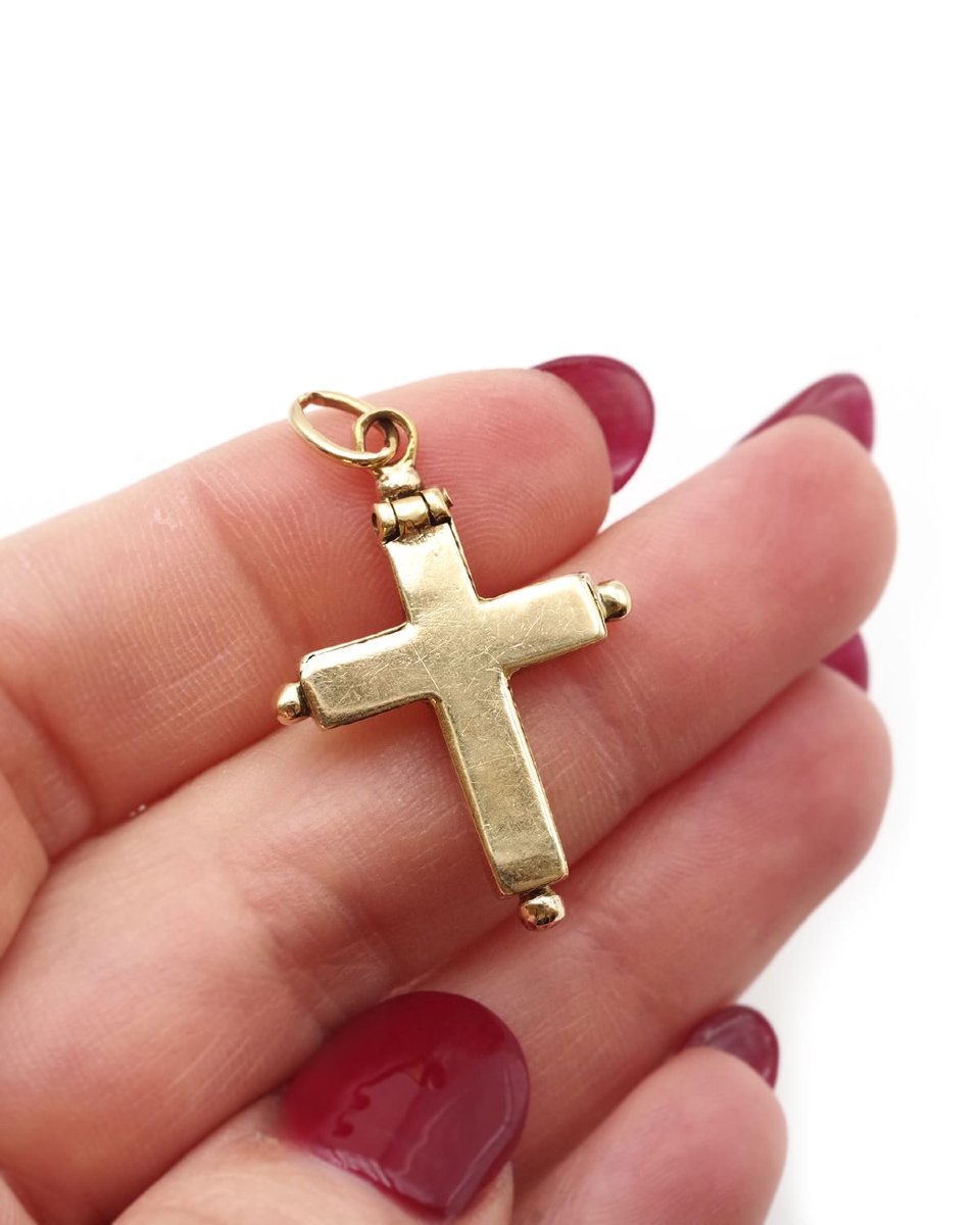 Reliquary Cross Pendant In 18 And 14 Karat Gold-photo-3