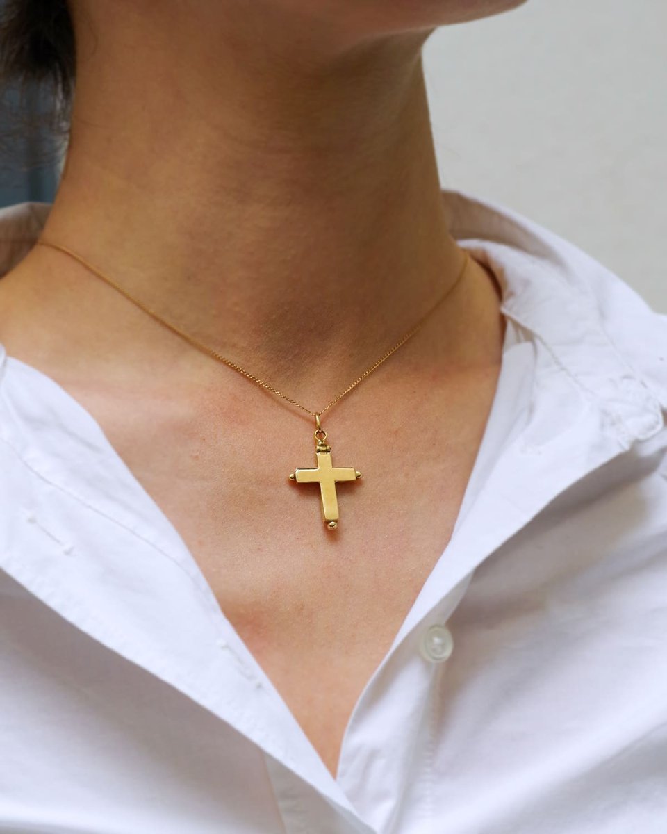Reliquary Cross Pendant In 18 And 14 Karat Gold-photo-1