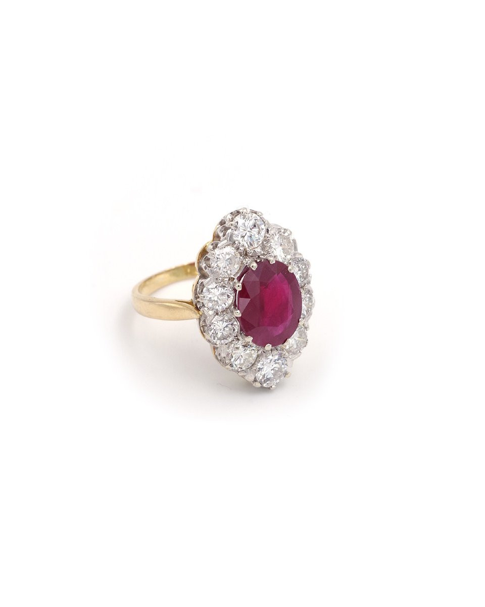 Marquise Ring With Burmese Ruby 2.29 Ct Certified In 18k Gold And Platinum-photo-4