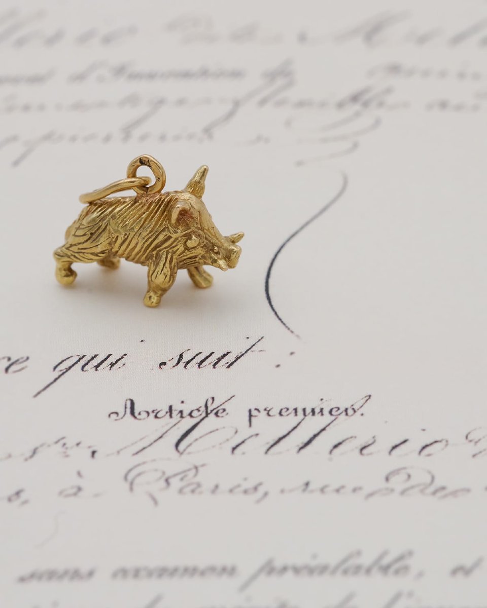 Charm pendentif sanglier en or 18 karats, Mellerio dits Meller -photo-4