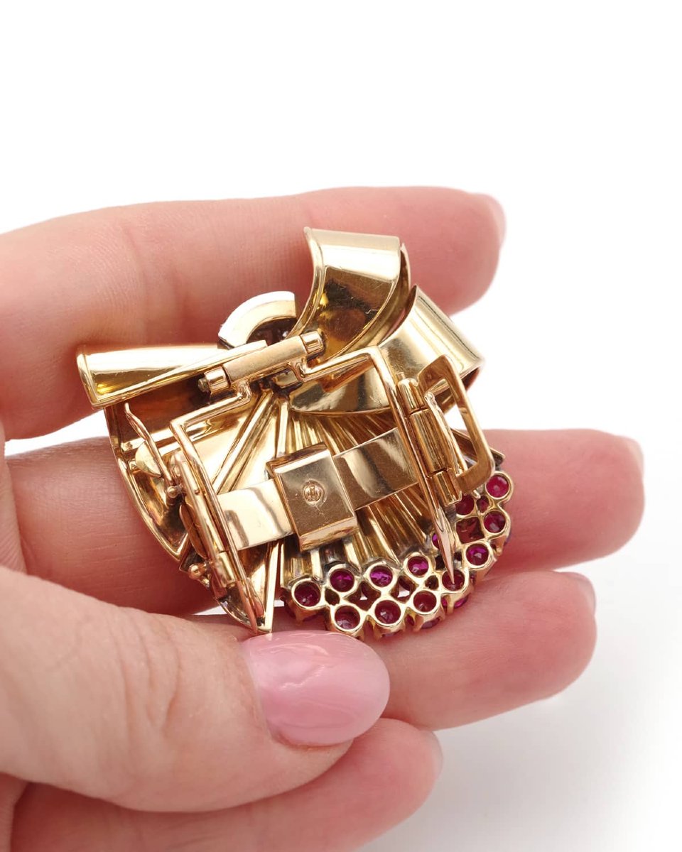 French Retro Convertible Bow Brooch Bracelet Ruby Diamonds In 18k Gold, 1940s Vintage Jewelry -photo-3