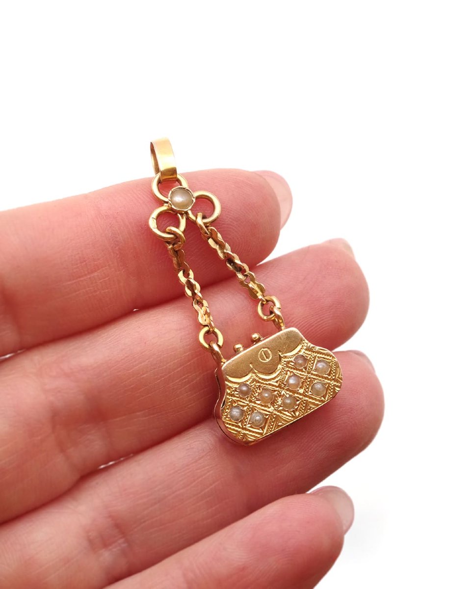 Victorian French Bag-shaped Pendant Locket In 18k Gold And Pearls -photo-4