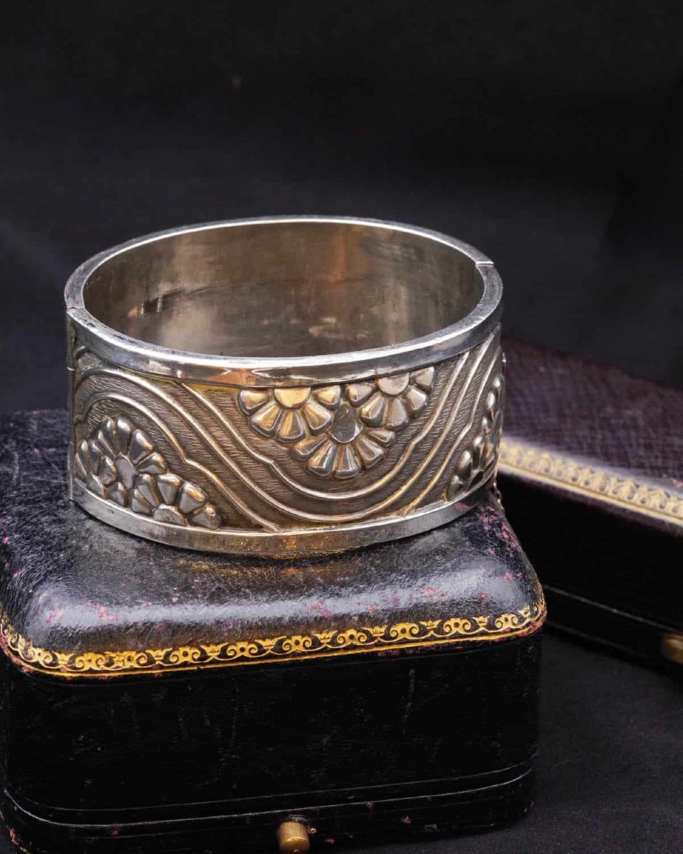 Bracelet manchette Art Deco en argent creux, fleurs -photo-4