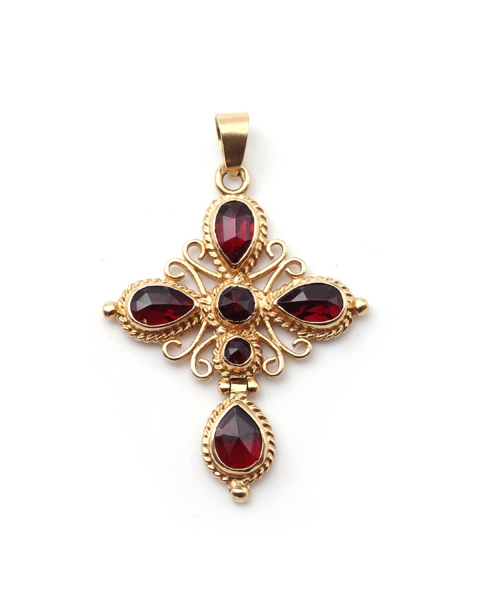 French Perpignan Garnet Pendant In 18k Gold, Catalan Jewelry -photo-2