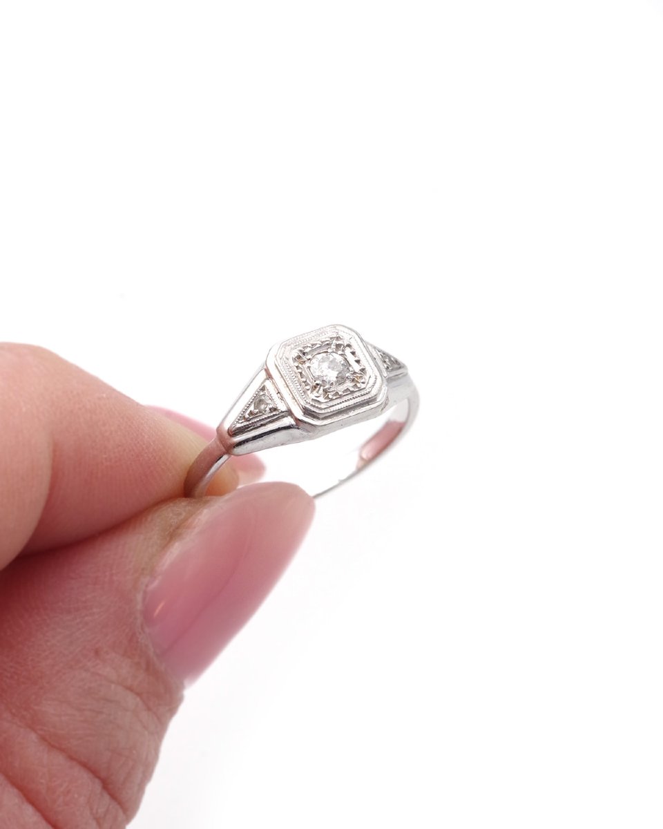 Bague Art Deco solitaire 0.10 ct en platine -photo-2