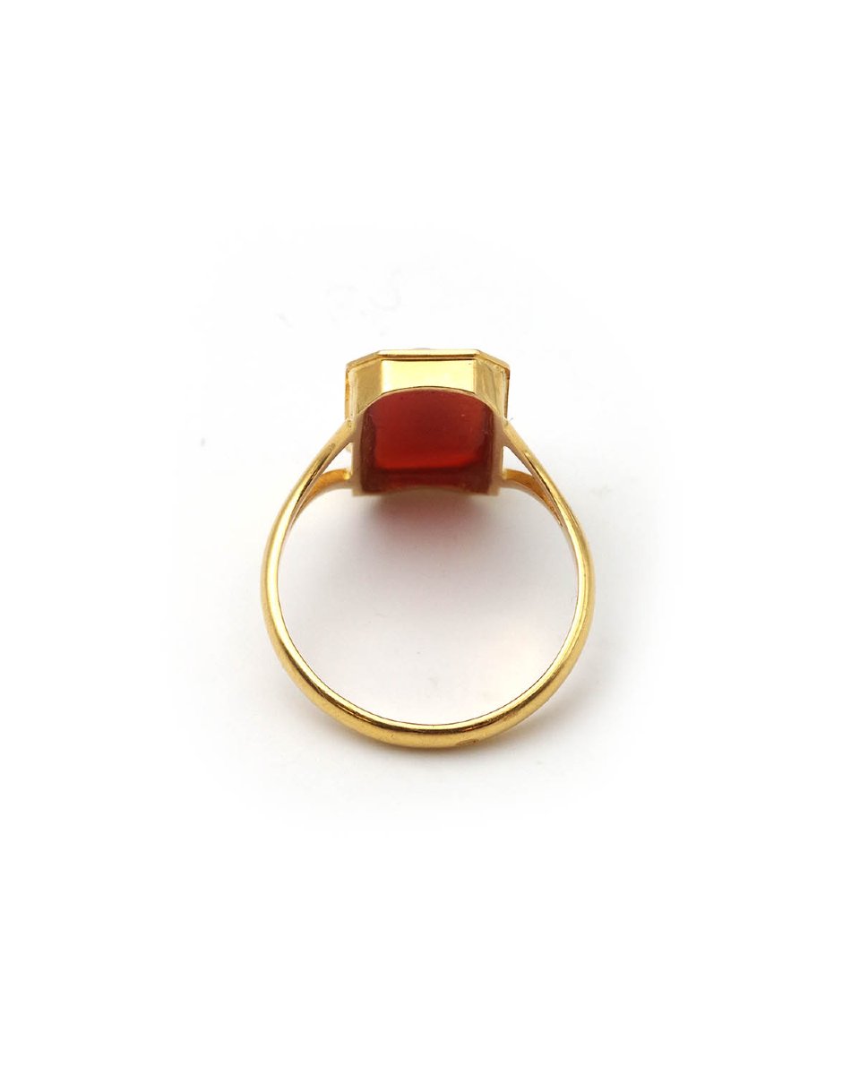 Antique Eros Cameo Ring In 18 Karat Gold -photo-1