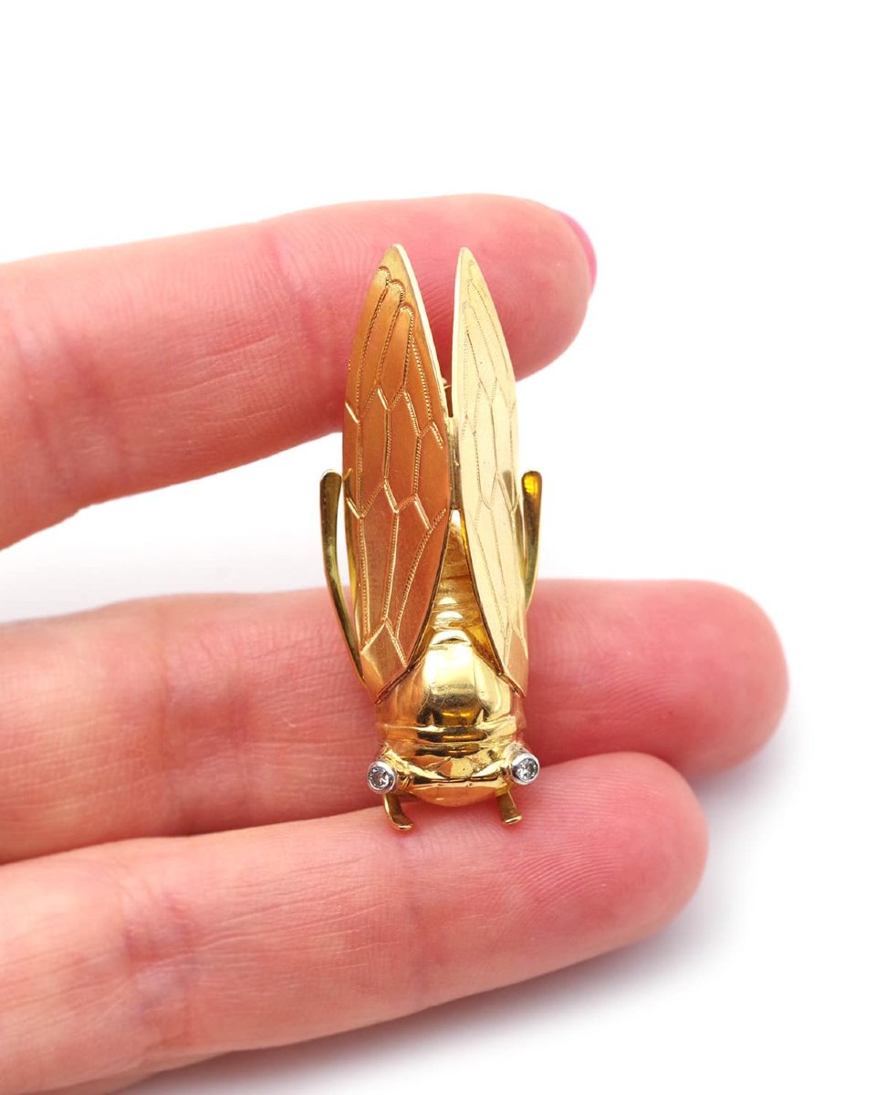 Cicada Diamond Brooch Pendant In 18 Karat Gold And Platinum-photo-4