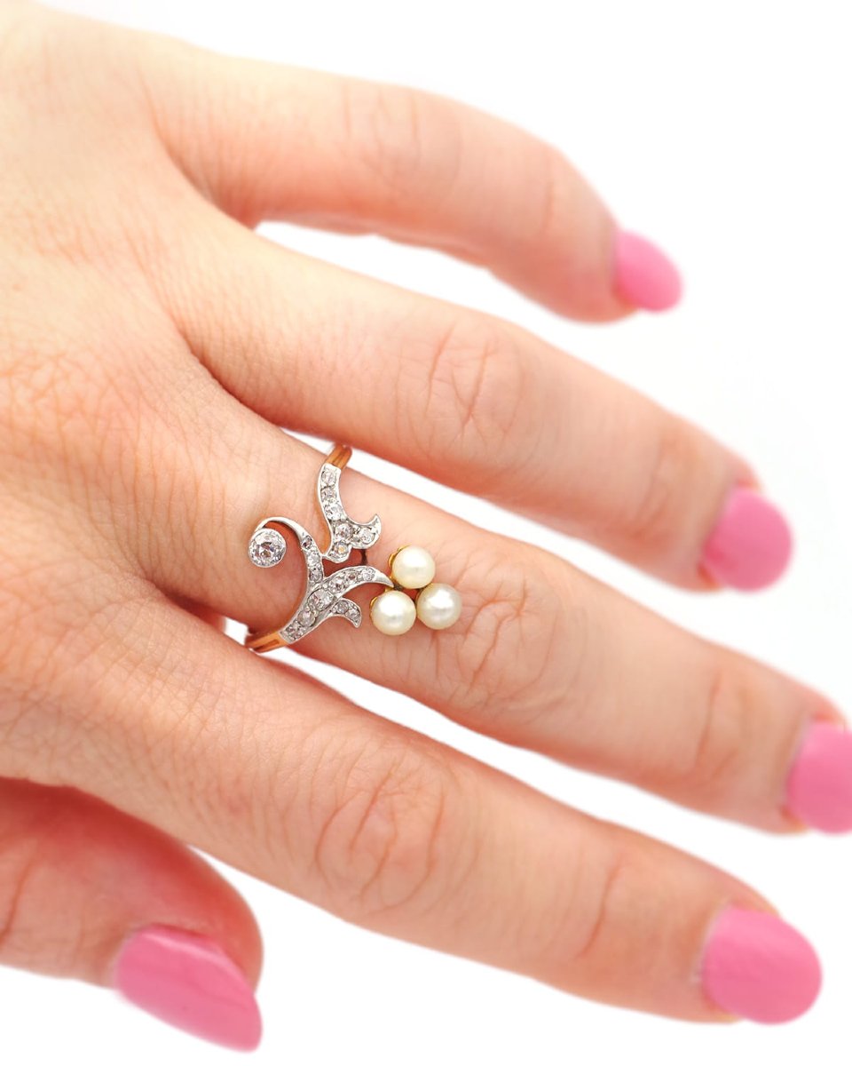 Belle Epoque Pearl Diamond Tiara Ring In 18 Karats Gold And Platinum  -photo-3