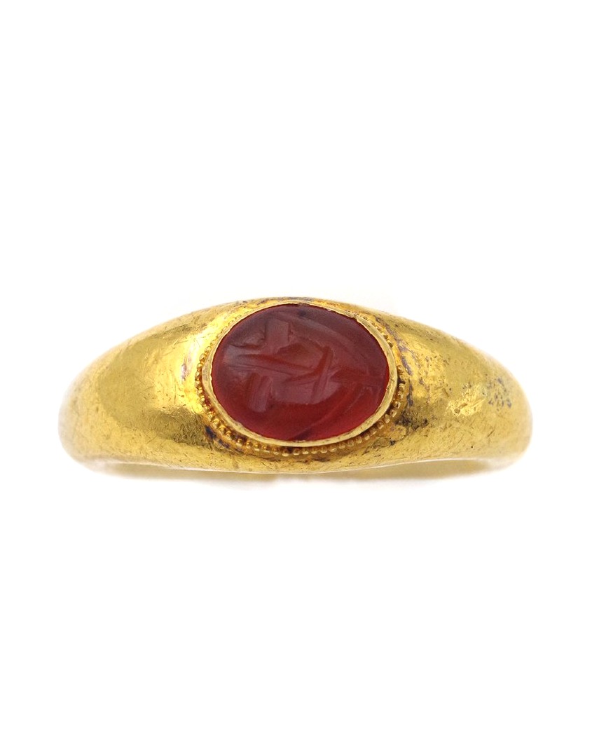 Bague jonc intaille romaine en or 22,6 karats