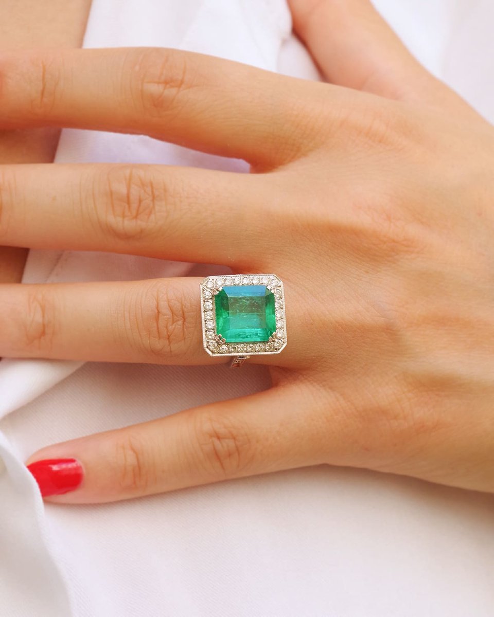 Bague émeraude de Colombie 4.7 ct et diamants en or blanc 18k-photo-1