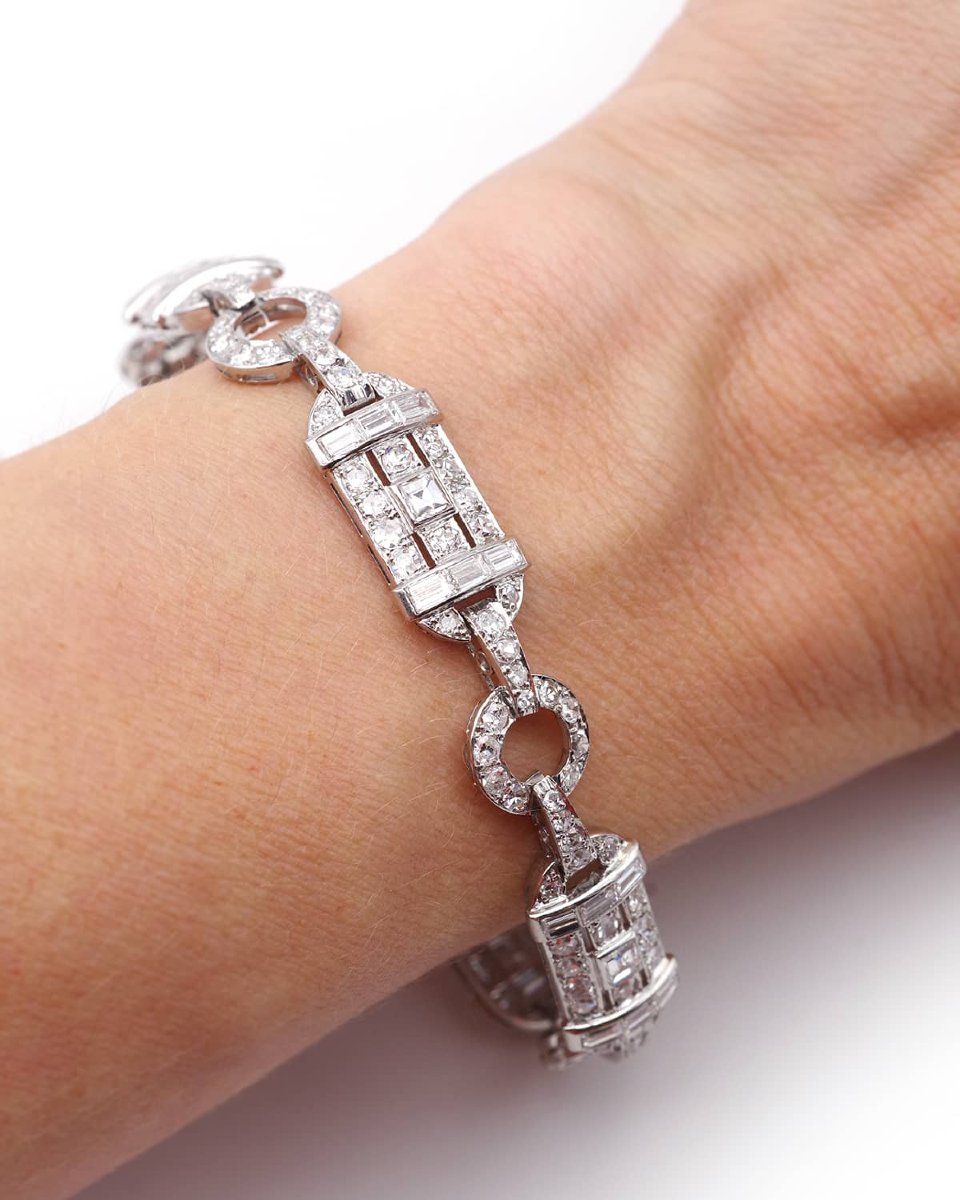 Art Deco 5.70 Ct Diamond Bracelet In Platinum-photo-4
