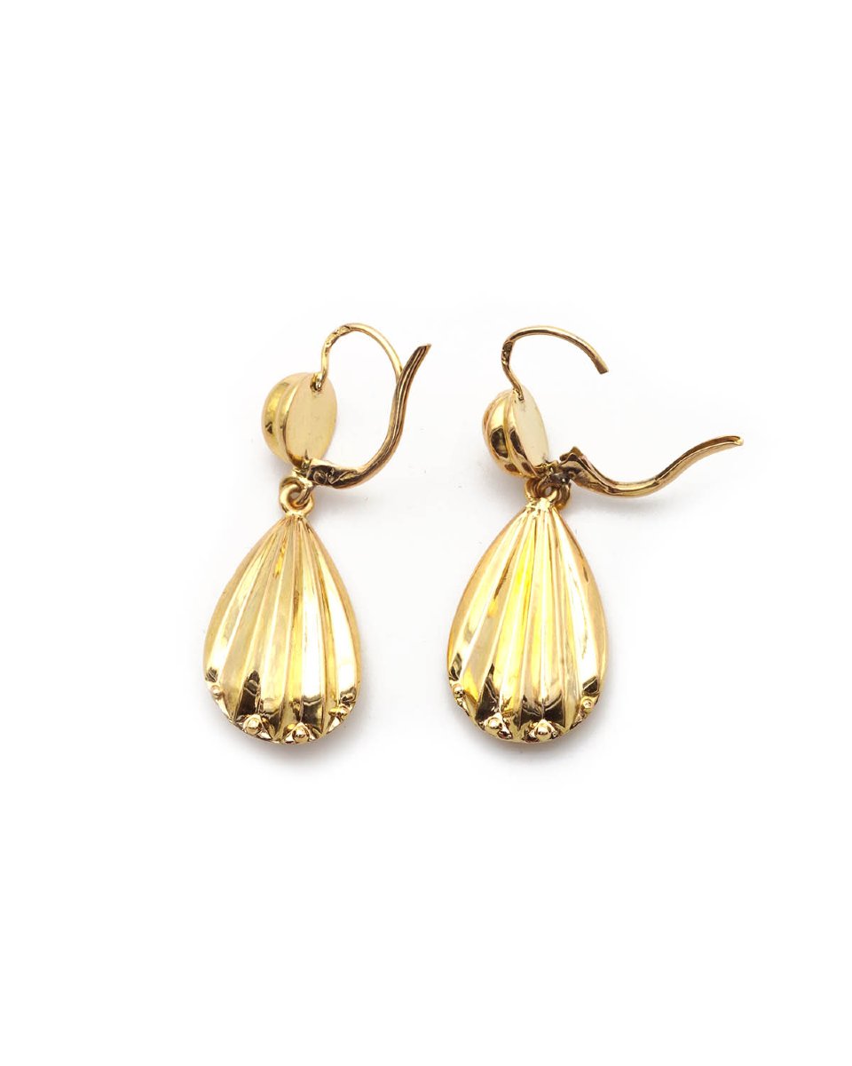 Vintage Dangle Earrings In 18 Karats Hollow Gold-photo-3