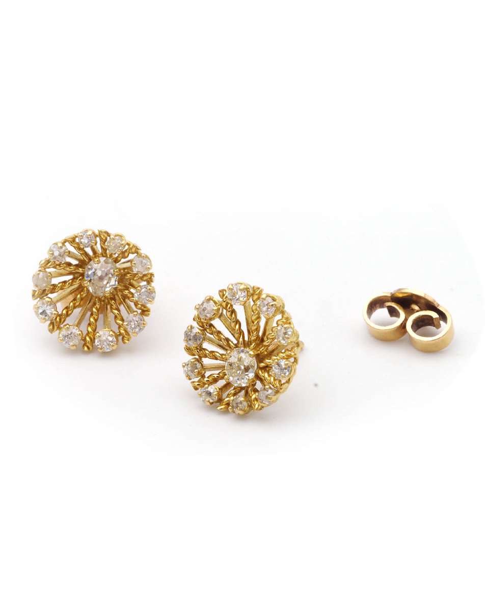 1.5 Ct Diamond Cluster Stud Earrings In 18 Karats Gold-photo-2