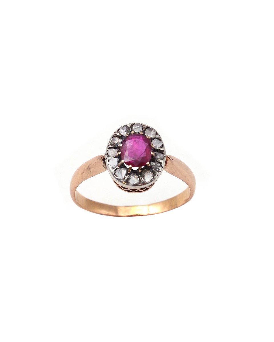 Bague marguerite rubis diamants en or 18 karats