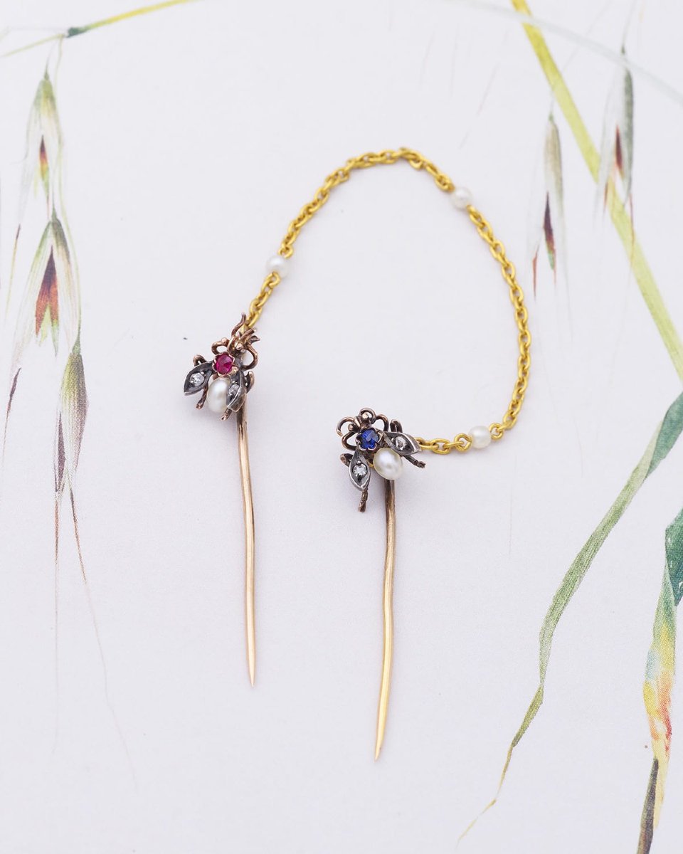 Double Fly Insect Stickpin In 18 Karats Gold -photo-2