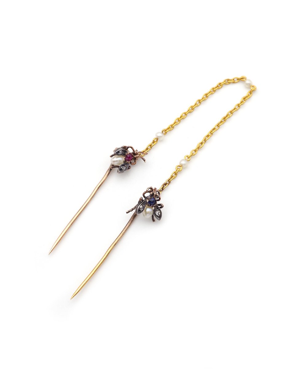 Double Fly Insect Stickpin In 18 Karats Gold 