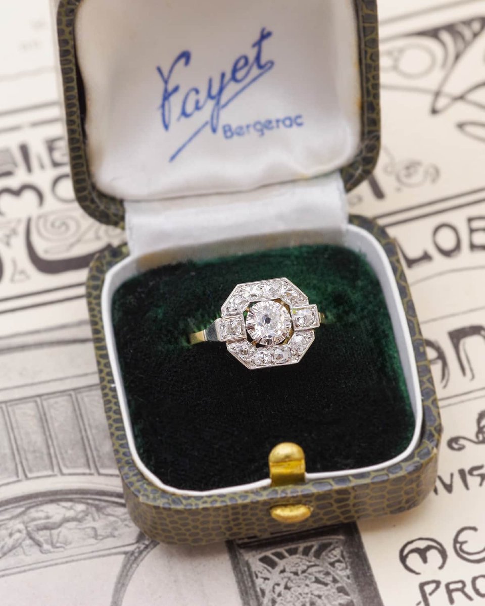 Art Deco Octagonal Diamond Ring In 18-karat Gold And Platinum-photo-2