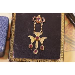 Saint Esprit Du Puy En Velay Pendant In 18k Gold, Religious Pendant, Regional Jewelry