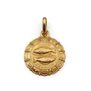 Pisces Astrological Pendant In 18k Gold, Vintage Birthday Medal, Zodiac Sign, Vintage Pendant