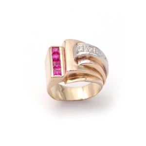 French Retro Tank Ring Diamonds Synthetic Rubies 18k Gold Platinum Circa 1945