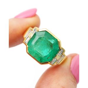 Bague émeraude Colombie 6,20 ct et diamants en or 18 karats 