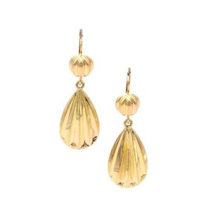 Vintage Dangle Earrings In 18 Karats Hollow Gold