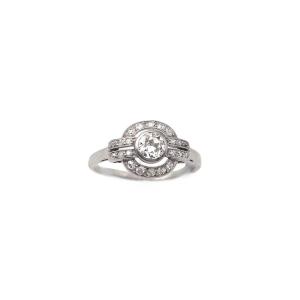 Bague Art Déco cible diamants 0.66 ct en platine
