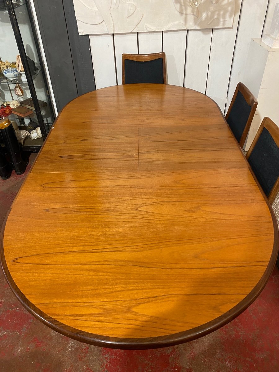 Scandinavian Teak And Rosewood Dining Table 6 People. 1970-photo-3