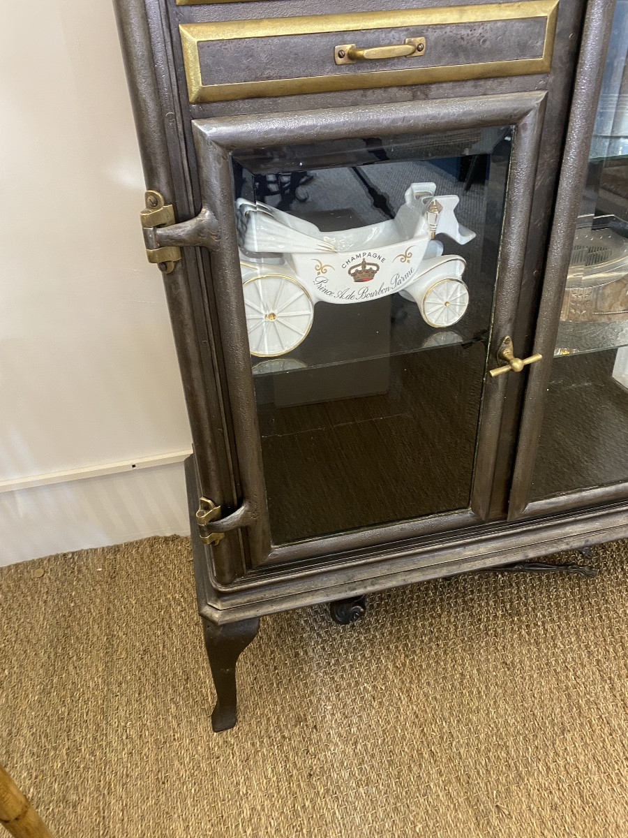 Dentist Cabinet -photo-1