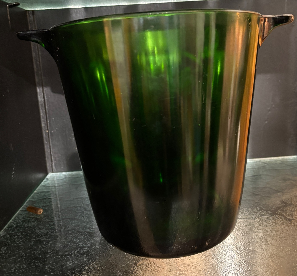 Seau à champagne publicitaire  en verre  emaillé. Champagne Perrier Jouët-photo-3