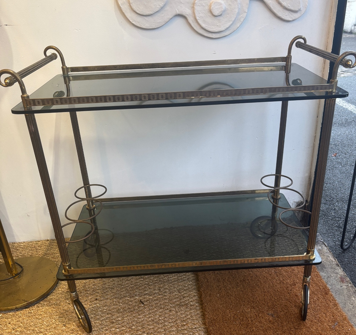 Desserte  ou bar à roulettes  vintage . 1960 