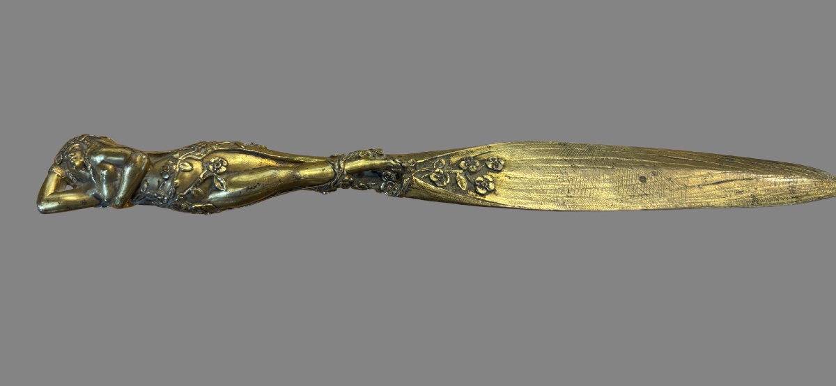 Coupe papier orientaliste art nouveau en bronze 