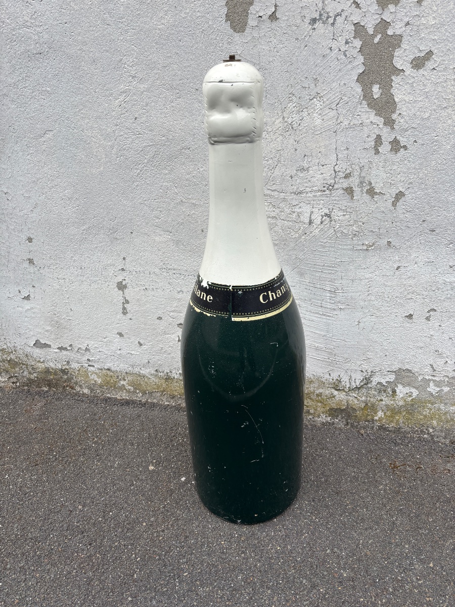 Large Promotional Bottle Of Champagne From 1960-photo-4