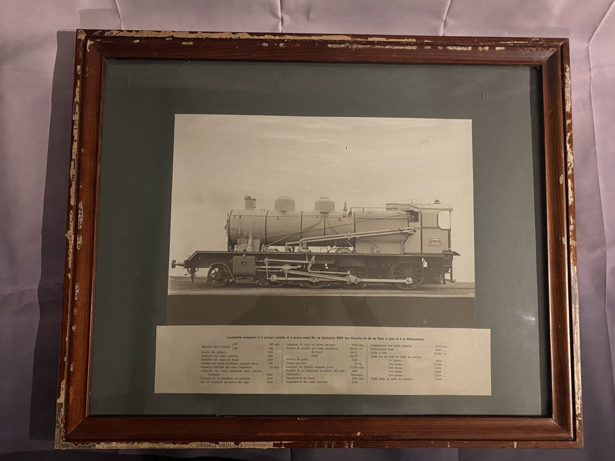 Series Of Four Photographs Of Locomotives-photo-2