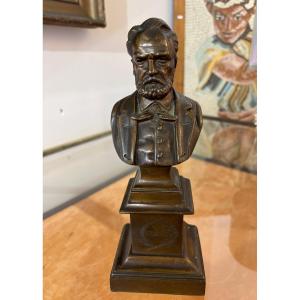 Buste de victor Hugo  en bronze 1900