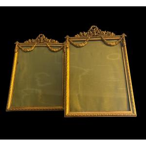Paire de cadre en bronze . Style Louis XVI .