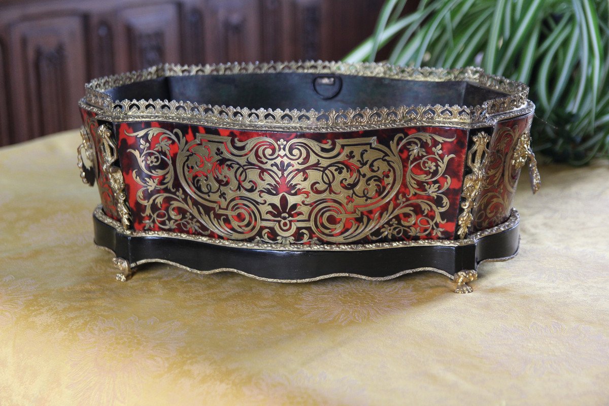 Napoleon 3 Period Ball Planter