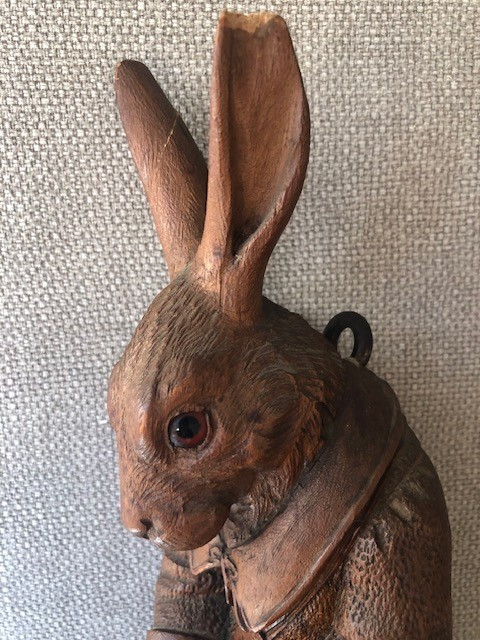 Porte-fouet/ patère en forme de lièvre , bois sculpté Forêt Noire vers 1880/1900-photo-3