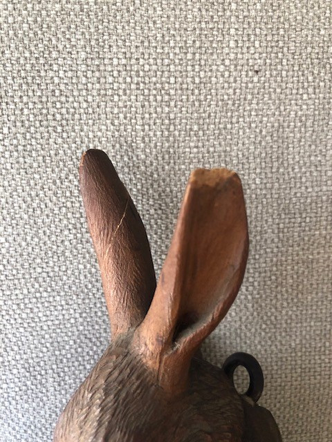 Porte-fouet/ patère en forme de lièvre , bois sculpté Forêt Noire vers 1880/1900-photo-2