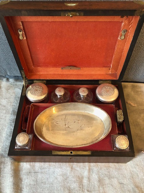 19th Century Toiletry Set