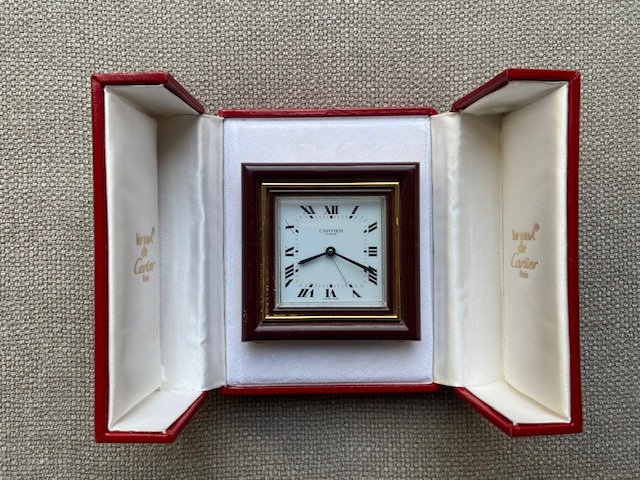 Pendulette réveil Cartier 