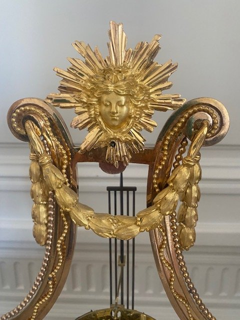 Horloge en forme de lyre fin 18e, Jean Louis Valaire-photo-2