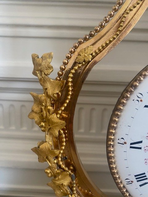 Horloge en forme de lyre fin 18e, Jean Louis Valaire-photo-1